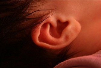 赤ちゃん 耳垢 耳掃除 やり方